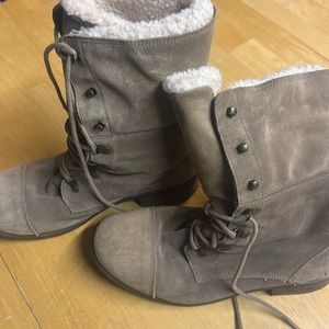 Brown lace up Uggs size 10. Good used condition